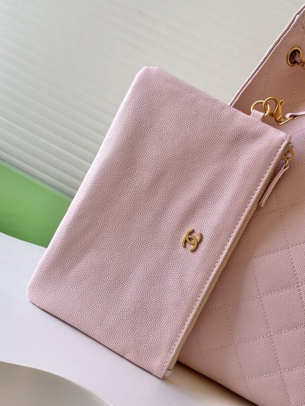 CHANEL 25S HOBO BAG 40 IN LIGHT PINK CAVIAR WITH GOLD HARDWARE