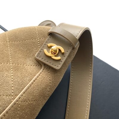 CHANEL 26S BUCKET SHOULDER BAG MEDIUM 29 IN DARK BEIGE SUEDE AND CALFSKIN GOLD HARDWARE