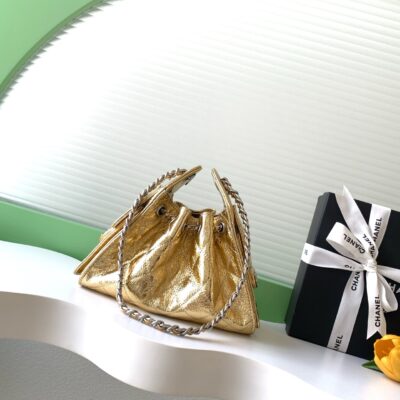 img_ecb71349_20260703_i1783055865644_9161_0_2_jpg CHANEL 26S HOBO BAG 22 IN GOLD METALLIC CRINKLED CALFSKIN SILVER HARDWARE