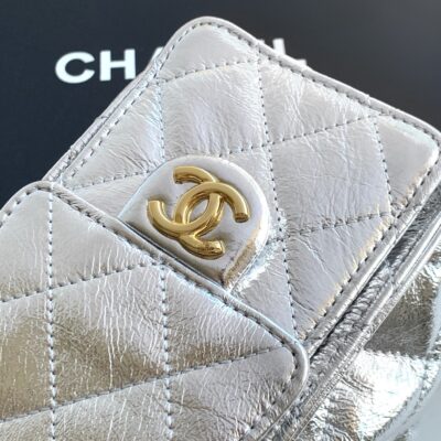 img_ecb71349_20260703_i1783055956843_5620_0_6_jpg CHANEL 26S HOBO BAG 22 IN SILVER METALLIC CRINKLED CALFSKIN GOLD HARDWARE