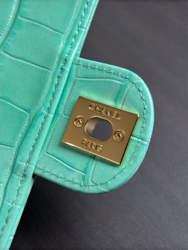 img_ecb71349_20260718_i1784332509760_2840_0_6_jpg CHANEL 26S WALLET ON CHAIN 22 IN TIFFANY BLUE CROCODILE-EMBOSSED CALFSKIN GOLD HARDWARE