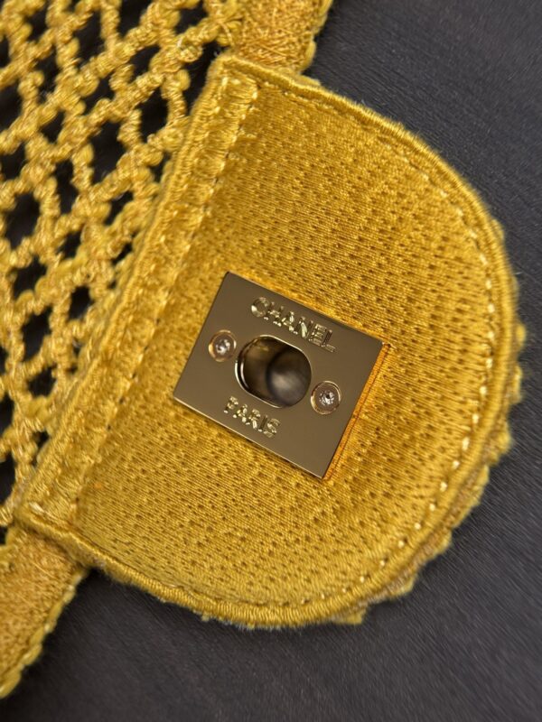 img_ecb71349_20260719_i1784414141054_2848_0_7_jpg CHANEL 26S SMALL CLASSIC FLAP BAG 21 IN YELLOW OPEN-WEAVE CROCHET GOLD HARDWARE