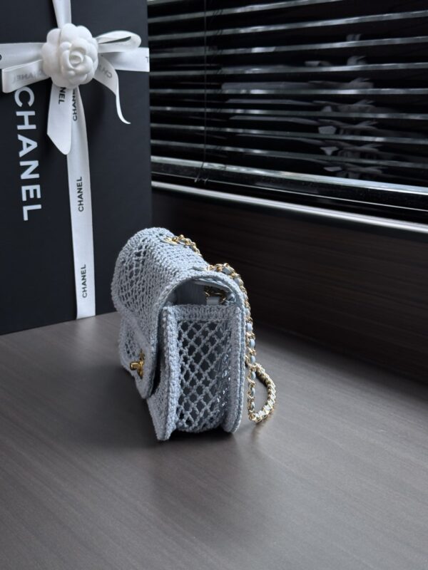 img_ecb71349_20260719_i1784414176451_5597_0_2_jpg CHANEL 26S SMALL CLASSIC FLAP BAG 21 IN LIGHT BLUE OPEN-WEAVE CROCHET GOLD HARDWARE