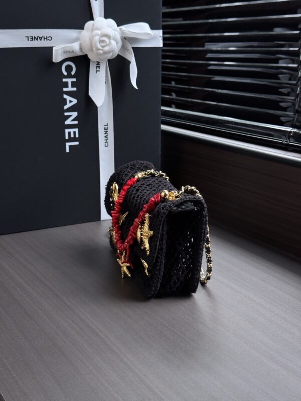 img_ecb71349_20260719_i1784414213251_5857_0_2_jpg CHANEL 26S SMALL FLAP BAG 21 IN BLACK MESH-WOVEN RAFFIA AND CALFSKIN GOLD HARDWARE