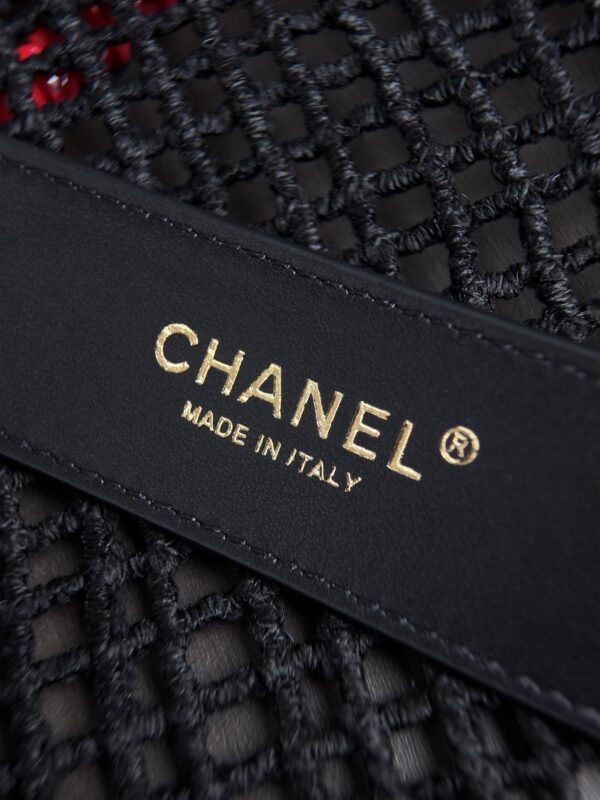 img_ecb71349_20260719_i1784414214460_2321_0_9_jpg CHANEL 26S SMALL FLAP BAG 21 IN BLACK MESH-WOVEN RAFFIA AND CALFSKIN GOLD HARDWARE