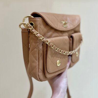 img_f3c7fd90_20240304_i1709524017_7022_6_jpg CHANEL 25S HOBO RETRO BAG 24 IN WARM TAUPE CALFSKIN