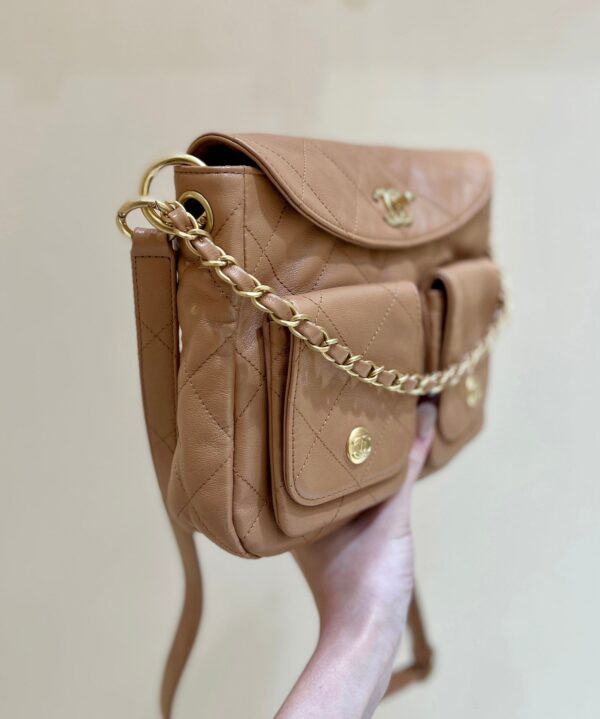 img_f3c7fd90_20240304_i1709524017_7022_6_jpg CHANEL 25S HOBO RETRO BAG 24 IN WARM TAUPE CALFSKIN