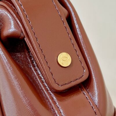 img_f3c7fd90_20240714_i1720939922_8839_5_jpg CHANEL TOP HANDLE BAG 18 IN BROWN OIL-WAX LAMBSKIN GOLD HARDWARE