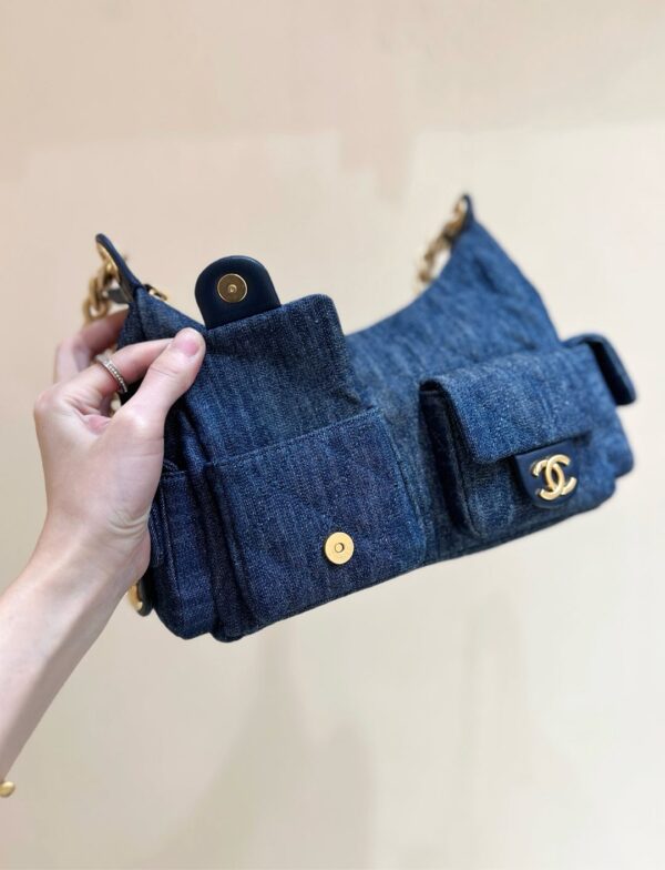 CHANEL 25S LARGE HOBO BAG 35 IN DARK BLUE DENIM GOLD HARDWARE