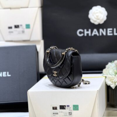QUILTED TOP HANDLE BAG 16 IN BLACK LAMBSKIN GOLD HARDWARE