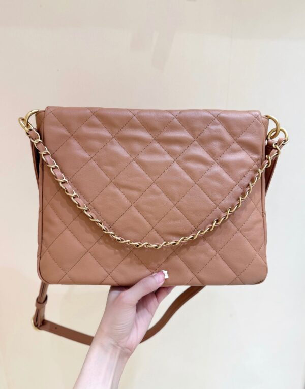 img_f3c7fd90_20250401_i1743474089193_5558_0_5_jpg CHANEL 25S HIPPIE HOBO POSTMAN BAG 30 IN WARM TAUPE CALFSKIN GOLD HARDWARE