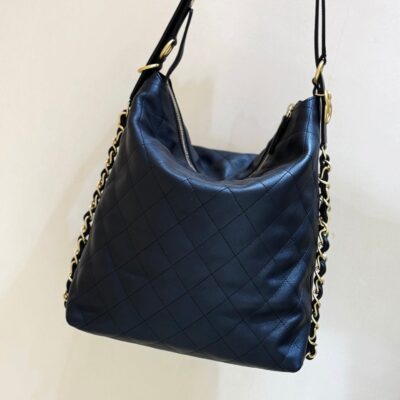 CHANEL 25S MEDIUM MAXIUM OLD HOBO BAG 33 IN BLACK CALFSKIN