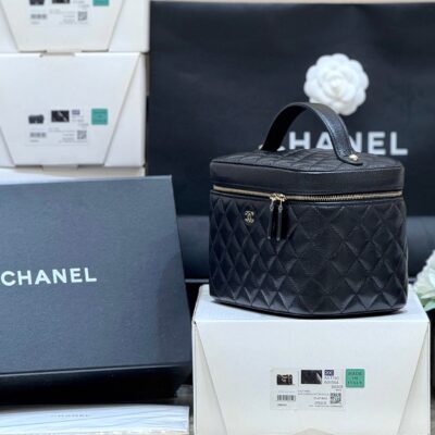 CHANEL 25S VANITY TOP HANDLE CASE 21 IN BLACK CALFSKIN