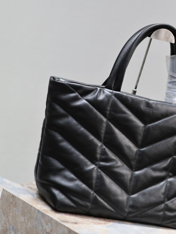 img_f8c0bdc9_20231212_i1702364402_2289_2_jpg PUFFER LARGE TOTE BAG 57 IN BLACK NAPA LAMBSKIN