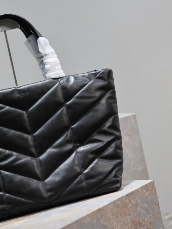 img_f8c0bdc9_20231212_i1702364402_2827_3_jpg PUFFER LARGE TOTE BAG 57 IN BLACK NAPA LAMBSKIN
