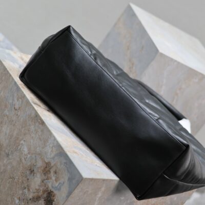 img_f8c0bdc9_20231212_i1702364402_8858_8_jpg PUFFER LARGE TOTE BAG 57 IN BLACK NAPA LAMBSKIN