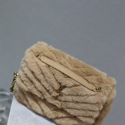 NIKI MEDIUM 28 IN DARK BEIGE RABBIT FUR