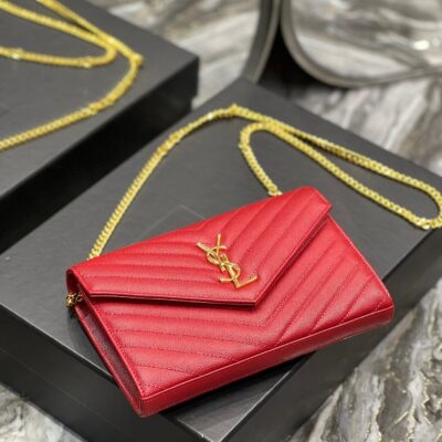 YL WOC 22 RED CHEVERON CAVIAR GOLD HARDWARE