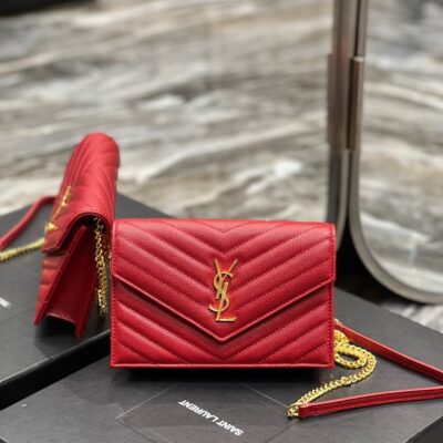YL WOC 19 RED CHEVERON CAVIAR GOLD HARDWARE