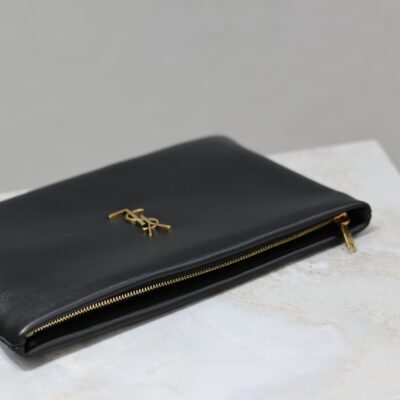 img_f8c0bdc9_20240104_i1704354403_3663_5_jpg CALYPSO SMALL POUCH 23 IN BLACK SMOOTH LAMBSKIN