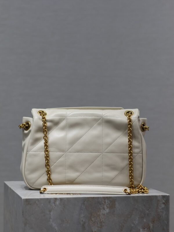 img_f8c0bdc9_20240126_i1706254284_1319_0_jpg JAMIE 4.3 SMALL BAG 25 IN WHITE LAMBSKIN GOLD HARDWARE