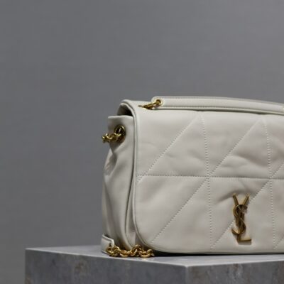 img_f8c0bdc9_20240126_i1706254284_432_1_jpg JAMIE 4.3 SMALL BAG 25 IN WHITE LAMBSKIN GOLD HARDWARE