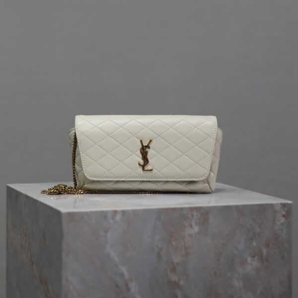 YSL 25S SAINT LAURENT GABY 19 IN BLANC VINTAGE QUILTED CALFSKIN GOLD HARDWARE