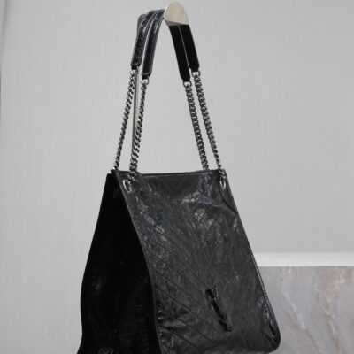 NIKI SHOPPING BAG 39 IN BLACK CRUMPLED CALFSKIN SILVER HARDWARE
