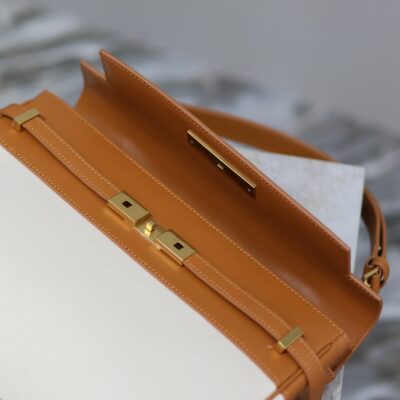 img_f8c0bdc9_20240525_i1716628930_651_2_jpg MANHATTAN HANDBAG 32 IN BROWN CALFSKIN AND WHITE CANVAS GOLD HARDWARE
