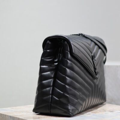 img_f8c0bdc9_20240606_i1717676318_6744_1_jpg LOULOU LARGE 36 IN BLACK QUILTED CALFSKIN BLACK HARDWARE