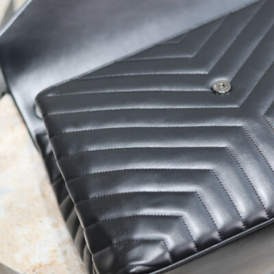img_f8c0bdc9_20240606_i1717676335_5231_0_jpg LOULOU LARGE 36 IN BLACK QUILTED CALFSKIN BLACK HARDWARE