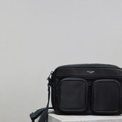 CITY CAMERA BAG 24 IN BLACK ECONYL