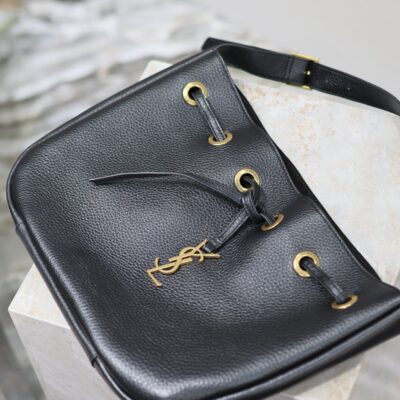 img_f8c0bdc9_20240711_i1720679286_4783_4_jpg PARIS VII SMALL HOBO 30 IN BLACK GRAINED LEATHER GOLD HARDWARE
