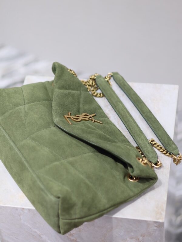 YSL 25S LOULOU PUFFER MM 29 IN GREEN SUEDE GOLD HARDWARE