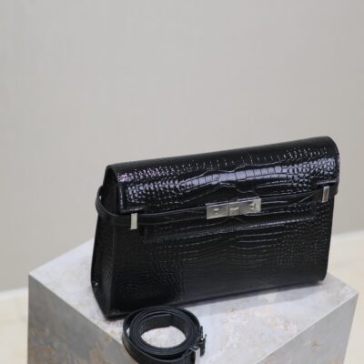 img_f8c0bdc9_20240810_i1723289914_8697_3_jpg MANHATTAN MEDIUM 29 IN BLACK CROCODILE-EMBOSSED CALFSKIN SILVER BUCKLE