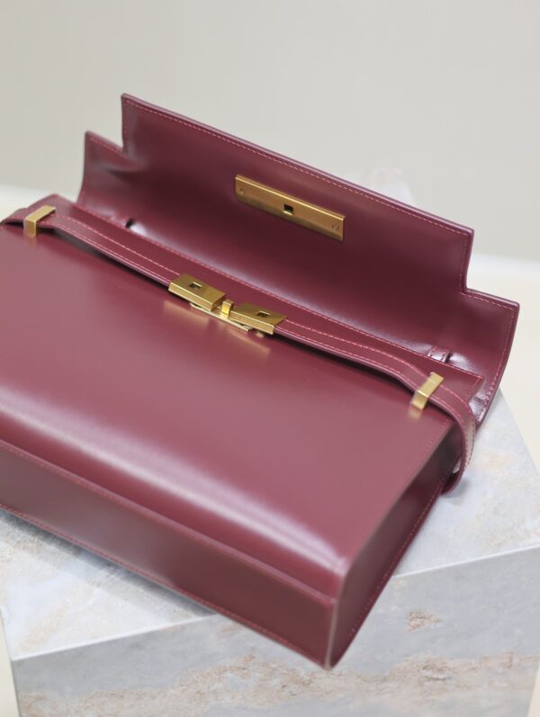 img_f8c0bdc9_20240810_i1723290693_8458_2_jpg MANHATTAN MEDIUM 29 IN WINE RED SMOOTH CALFSKIN GOLD BUCKLE