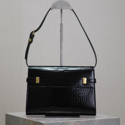 img_f8c0bdc9_20240810_i1723293167_1577_0_jpg MANHATTAN SMALL 24 IN BLACK CROCODILE PATTERN GLOSSY CALFSKIN GOLD BUCKLE