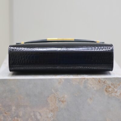 img_f8c0bdc9_20240810_i1723293167_8163_8_jpg MANHATTAN SMALL 24 IN BLACK CROCODILE PATTERN GLOSSY CALFSKIN GOLD BUCKLE