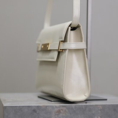 MANHATTAN SMALL 24 IN WHITE SMOOTH LAMBSKIN GOLD HARDWARE