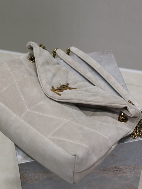 img_f8c0bdc9_20240811_i1723372260_5566_1_jpg YSL 25S LOULOU PUFFER GM 35 IN SMOKEY TAUPE SUEDE GOLD HARDWRE