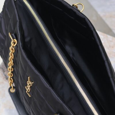 TRAVEL BAG 42 IN BLACK NYLON AND LEATHER TRIM GOLD HARDWARE