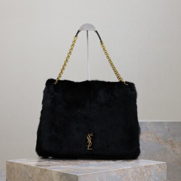 img_f8c0bdc9_20240822_i1724319737_5714_4_jpg JAMIE 4.3 LARGE BAG 43 IN BLACK LAMB FUR GOLD HARDWARE