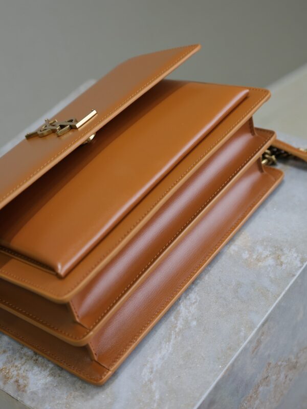 img_f8c0bdc9_20240904_i1725435486_9196_6_jpg YSL 25S SUNSET BAG 22 IN DARK CARAMEL CALFSKIN GOLD HARDWRE