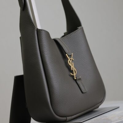 YSL 25S LE 5 À 7 BAG 16 IN LIGHT MUSK GRAINED CALFSKIN GOLD HARDWARE