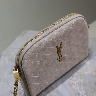 img_f8c0bdc9_20240914_i1726299815_1646_2_jpg GABY ZIPPED POUCH 19 IN GRAY MATTE SUEDE GOLD HARDWARE