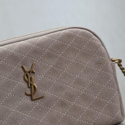 img_f8c0bdc9_20240914_i1726299815_3165_1_jpg GABY ZIPPED POUCH 19 IN GRAY MATTE SUEDE GOLD HARDWARE