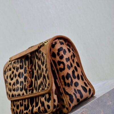 img_f8c0bdc9_20240916_i1726471870_394_3_jpg NIKI MEDIUM 28 IN LEOPARD PRINT CALFSKIN AND BROWN SUEDE TRIM