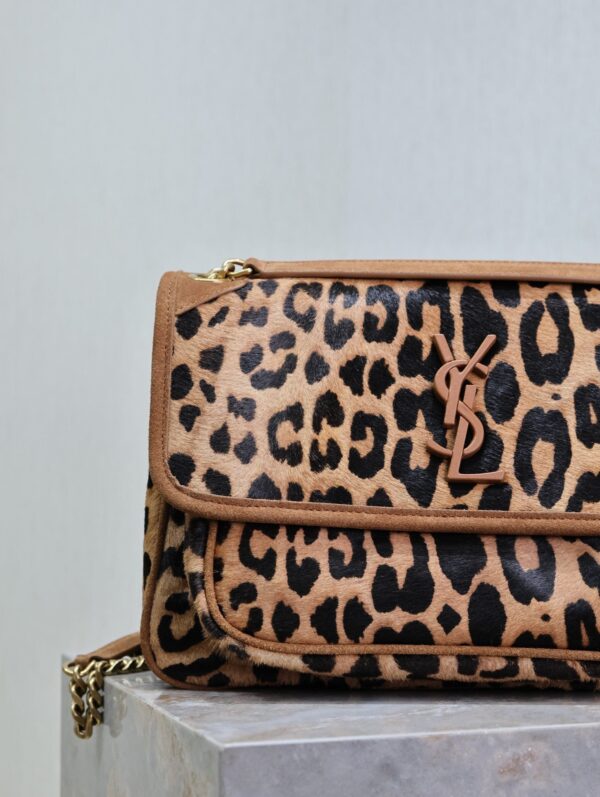 img_f8c0bdc9_20240916_i1726471870_565_8_jpg NIKI MEDIUM 28 IN LEOPARD PRINT CALFSKIN AND BROWN SUEDE TRIM