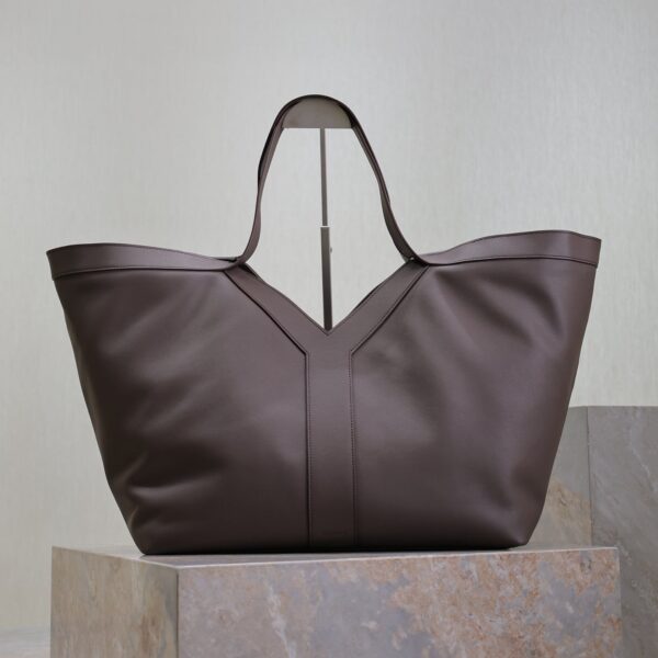 YSL 25S Y TOTE 50 IN PURPLE BROWN CALFSKIN GOLD HARDWARE