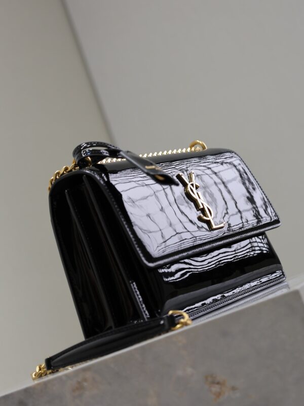 YSL 25S SUNSET MEDIUM 22 IN BLACK SHINY CALFSKIN GOLD HARDWRE